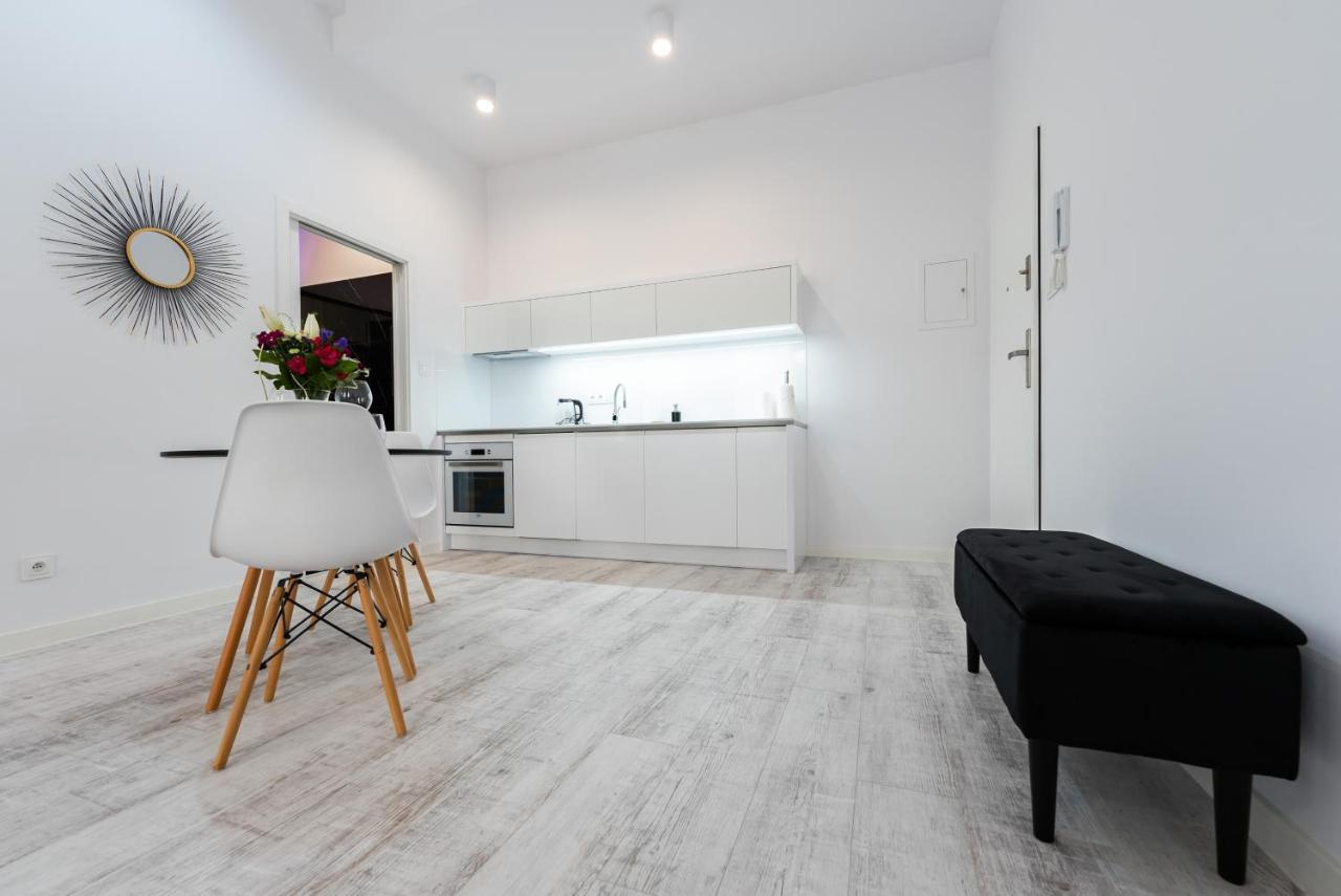 Apartamenty Centrum Nowoczesny Design - Dream Apart Bielsko-Biała Dış mekan fotoğraf