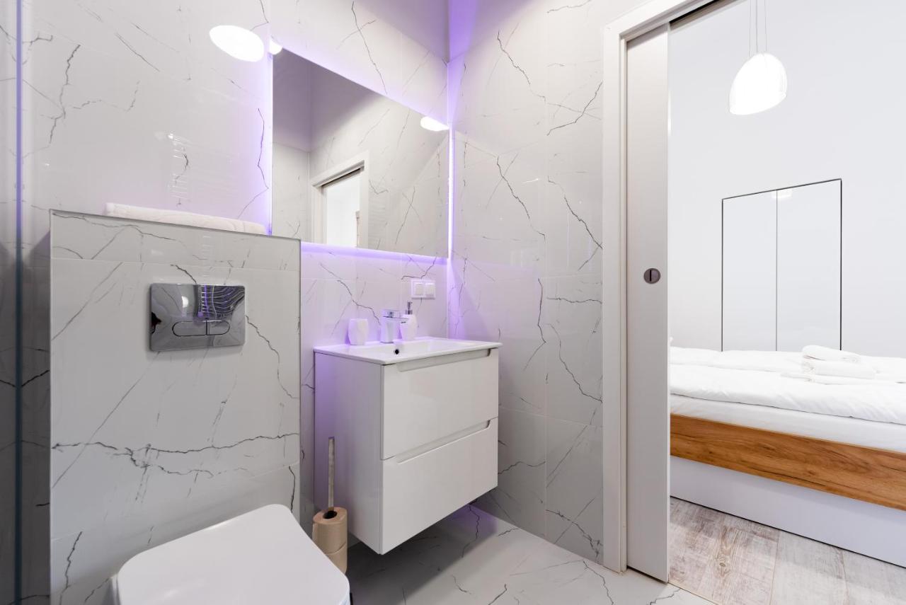 Apartamenty Centrum Nowoczesny Design - Dream Apart Bielsko-Biała Dış mekan fotoğraf