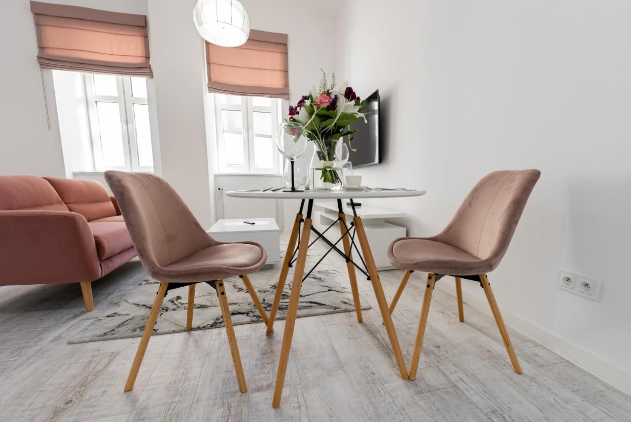 Apartamenty Centrum Nowoczesny Design - Dream Apart Bielsko-Biała Dış mekan fotoğraf